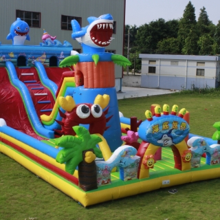 充氣城堡，目前在農村市場最暢銷